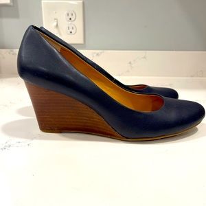 Nine West Navy Heels
